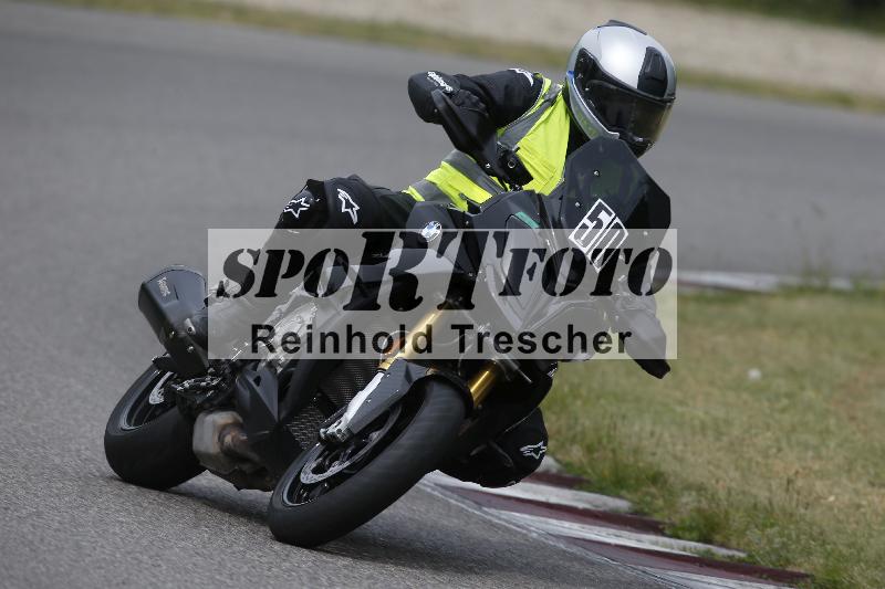 /11 28.04.2026  PROMAX ADR/Gruppe gruen/50